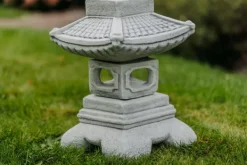 Gartendekoparadies Lanternes En Pierre-Pagode Yukimi avec un large toit