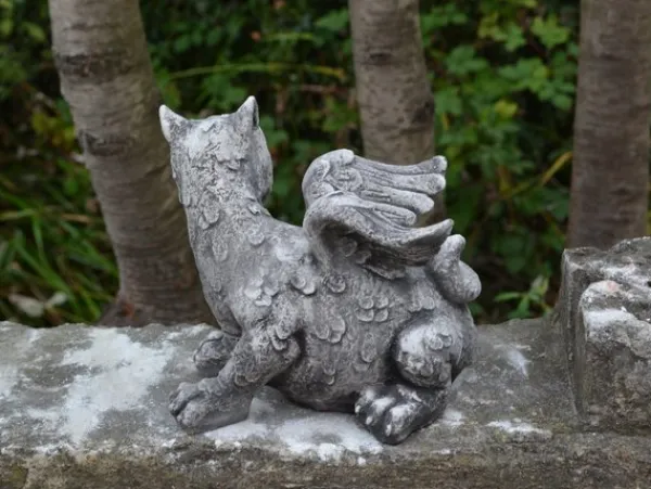 Gartendekoparadies Animaux-Petit dragon ancien