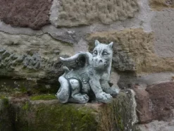 Gartendekoparadies Animaux-Petit dragon ancien