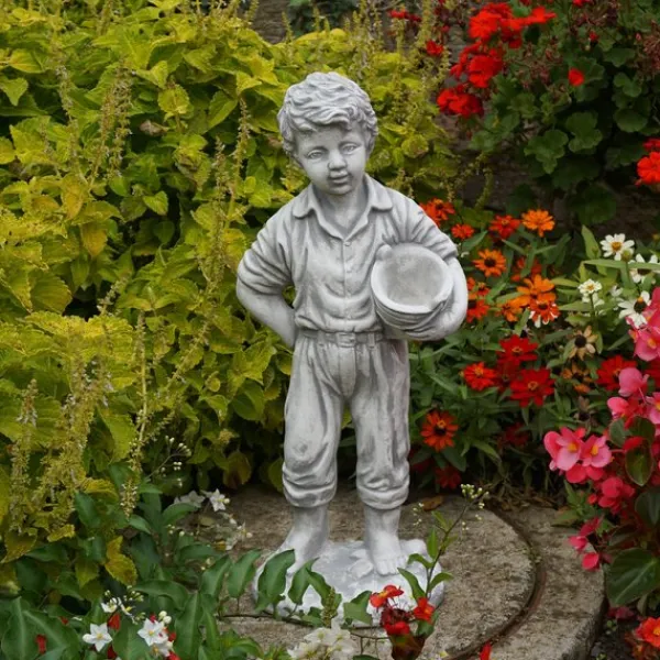 Gartendekoparadies Enfants & Anges-Petit garçon avec jardinière