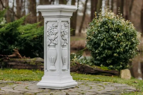 Gartendekoparadies Colonnes & Socles-Piédestal avec décorations