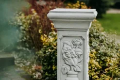 Gartendekoparadies Colonnes & Socles-Piédestal avec décorations