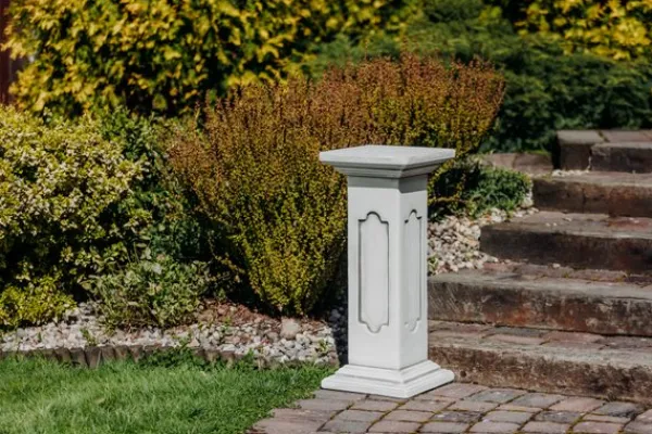 Gartendekoparadies Colonnes & Socles-Piédestal avec reliefs