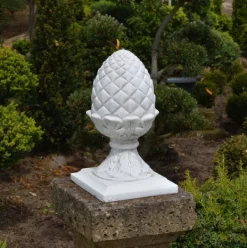 Gartendekoparadies Belle-Pommes de pin : élément décoratif de grande qualité