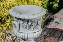 Gartendekoparadies Jardinières-Pot de fleur avec des raisins
