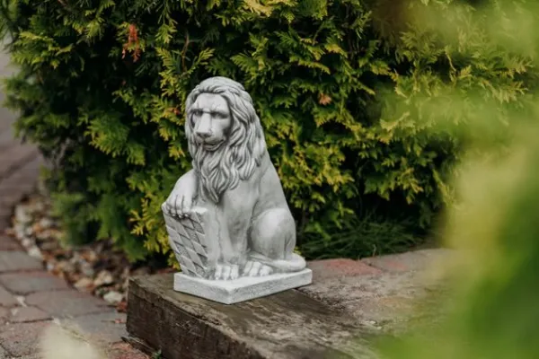 Gartendekoparadies Animaux-Prix ????spécial: Paire de Lions avec Bouclier