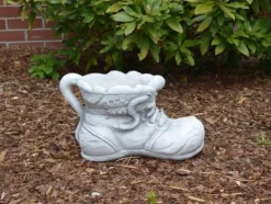 Gartendekoparadies Jardinières-Schuh sert de pot à herbes inhabituel