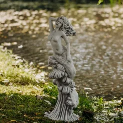 Gartendekoparadies Figures & Statues-Sirène sur une vague follement écumante