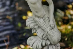 Gartendekoparadies Figures & Statues-Sirène sur une vague follement écumante