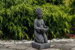 Gartendekoparadies Bouddhas-Statue de Bouddha enchanteresse sur un piédestal