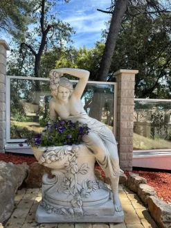 Gartendekoparadies Figures & Statues-Statue de femme avec bol à plantes