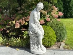 Gartendekoparadies Figures & Statues-Statue de femme sur socle