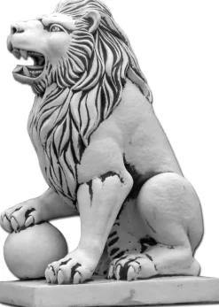Gartendekoparadies Animaux-Statue de lion avec boule à droite