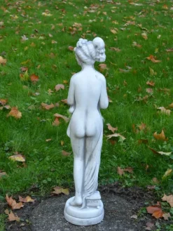Gartendekoparadies Figures & Statues-Statue de Pandore sur socle rond