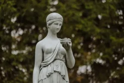 Gartendekoparadies Figures & Statues-Statue d'Hebe : La déesse de la jeunesse