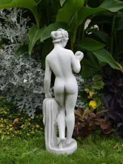 Gartendekoparadies Figures & Statues-Statue ornée de Vénus avec pomme