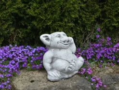 Gartendekoparadies Trolls-Troll XXL avec un doigt dans l'oreille
