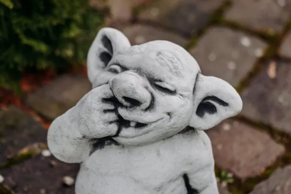 Gartendekoparadies Trolls-Troll XXL doigt dans le nez