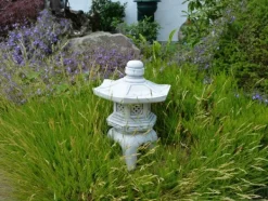 Gartendekoparadies Lanternes En Pierre-Un point culminant : la lanterne japonaise en pierre Oki-gata
