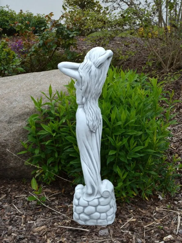Gartendekoparadies Figures & Statues-Vénus élégante sur l'eau