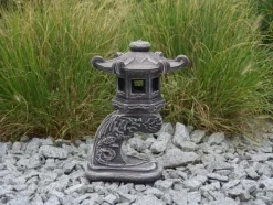 Gartendekoparadies Lanternes En Pierre-Vrilles japonaises au look antique
