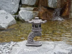 Gartendekoparadies Lanternes En Pierre-Vrilles japonaises au look antique